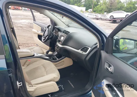 2014 Dodge Journey Sxt from USA, damaged, VIN 3C4PDCBG8ET126938